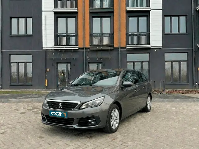 Peugeot 308 2021